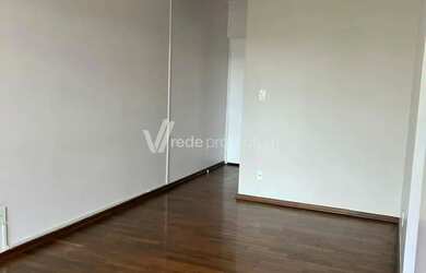 Imagem: O apartamento possui 1 Dormitório, 2 Banheiros, 1 Vaga na garagem