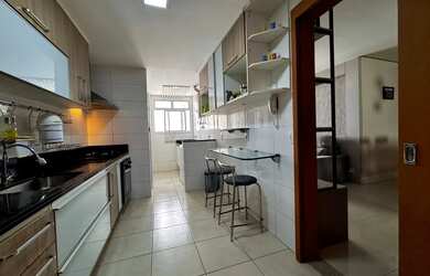 Imagem 14: Lindo apartamento, mobiliado, pé na areia, 03 quartos(01suite)lazer completo