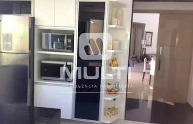 Imagem 4: Casa - JARDIM KARAIBA. Piscina, Ar-condicionado, Guarda roupae366m² de...