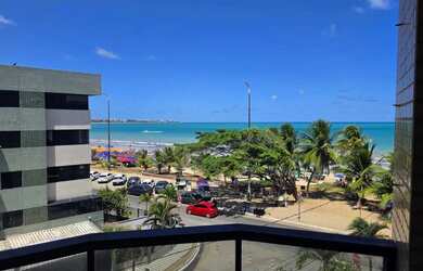 Imagem: O apartamento possui 3 Dormitórios, 5 Banheiros, 2 Vagas na