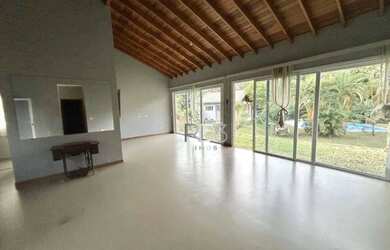 Imagem: A casa em condomínio possui 3 Dormitórios, 4 Banheiros, 4