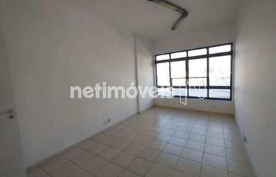 Imagem: O depósito possui 50m² de Área e está localizado em Paraíso