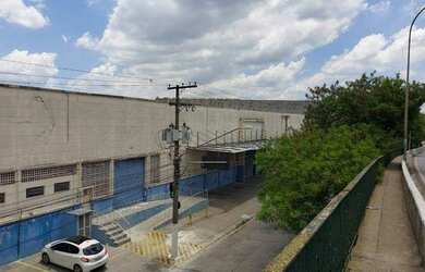 Imagem: O depósito possui 2.949m² de Área e está localizado em