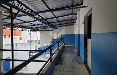 Imagem 14: Casa esquina para aluguel e venda tem 750 metros quadrados ao lado Estação...