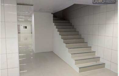 Imagem 2: ALUGO- Salão / loja COMERCIAL - 270m² - a 10 minutos da av. Paulista...