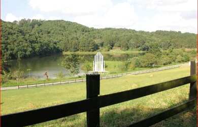 Imagem 2: Terreno Praça da Aldeia 2- Lago Orion com 1.939,87m². Barueri / São...