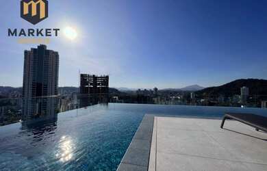 Imagem: O apartamento possui 1 Dormitório, 1 Banheiro, 1 Vaga na garagem