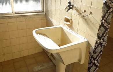 Imagem 6: Apartamento de frente, salão 2 qtos condução na porta