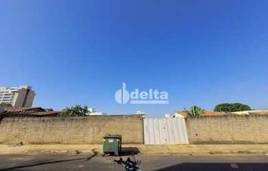 Imagem: O terreno possui 960m² de Área e está localizado em Lagoinha