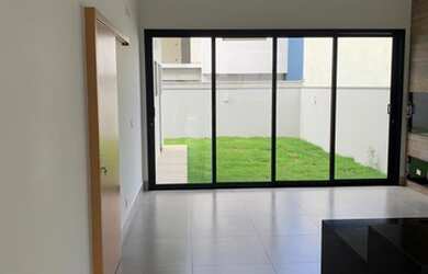 Imagem 4: Linda casa a venda no condomínio Portal Das Monções em Porto Feliz