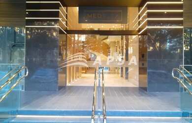 Imagem: O depósito possui 5 Vagas na garagem, 286m² de Área e está