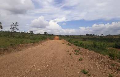 Imagem: O terreno possui 20000m² de Área e está localizado em Jaboticatubas