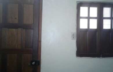 Imagem 16: Casa 2 quartos, sala, coz e banh. 500,00 água e luz individual Pau Miúdo