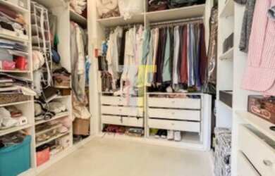 Imagem 13: CASA VIVENDAS DO SOL. Churrasqueira, Guarda roupa, 350m² de Áreae4 Vagas...