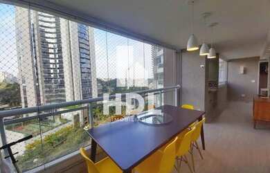 Imagem: O apartamento possui 3 Dormitórios, 3 Banheiros, 2 Vagas na