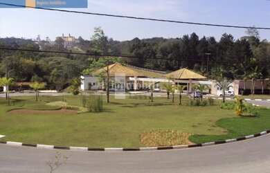 Imagem: O terreno possui 600m² de Área e está localizado em Jardim