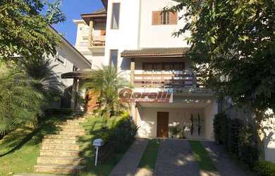 Imagem: A casa em condomínio possui 4 Dormitórios, 1 Banheiro, 4 Vagas