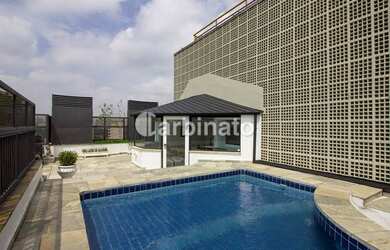 Imagem: O apartamento na cobertura possui 3 Dormitórios, 5 Banheiros