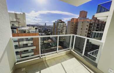 Imagem: O apartamento possui 1 Dormitório, 1 Banheiro, 1 Vaga na garagem