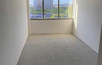 Imagem: O depósito possui 1 Vaga na garagem, 28m² de Área e está