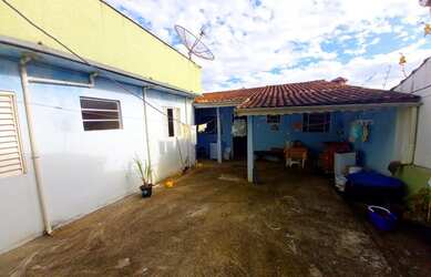 Imagem 5: Casa para venda tem 300 metros quadrados com 6 quartos