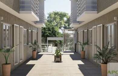 Imagem: A casa em condomínio possui 2 Dormitórios, 2 Banheiros, 1