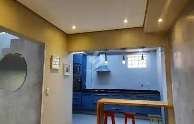 Imagem: A casa em condomínio possui 3 Dormitórios, 2 Banheiros, 2