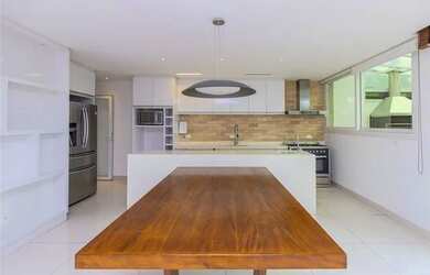 Imagem 7: ABVCR 160 601251054-12. Churrasqueira, Ar-condicionado, Guarda roupae275m²...