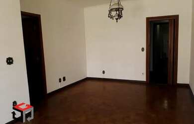 Imagem: O apartamento possui 2 Dormitórios, 2 Banheiros, 2 Vagas na