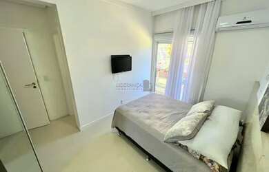 Imagem 10: FLORIANóPOLIS - Apartamento Padrão - Itacorubi