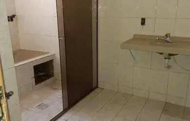 Imagem 11: Qnj 28 excelente casa de esquina frente a feira da Qnl/Qnj Oportunidade