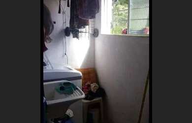 Imagem: O apartamento possui 2 Dormitórios, 1 Banheiro, 2 Vagas na