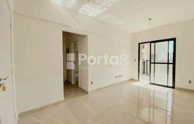 Imagem: O apartamento possui 2 Dormitórios, 2 Banheiros, 2 Vagas na