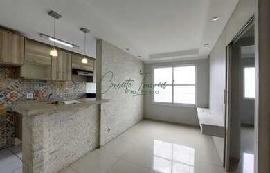 Imagem: O apartamento possui 2 Dormitórios, 1 Banheiro, 1 Vaga na garagem