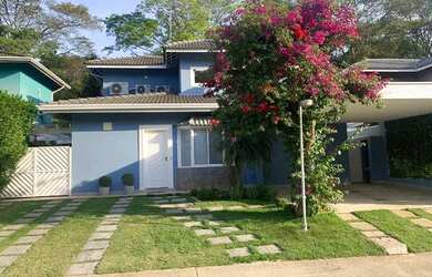 Imagem: A casa em condomínio à venda possui 3 Dormitórios, 4 Banheiros