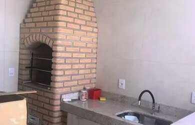 Imagem: A casa possui 2 Dormitórios, 1 Banheiro, 1 Vaga na garagem