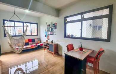 Imagem: O apartamento possui 1 Dormitório, 2 Banheiros, 1 Vaga na garagem