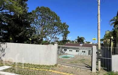 Imagem: A casa possui 2 Dormitórios, 1 Banheiro, 110m² de Área, Imóvel