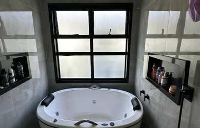 Imagem 15: Casa Alto Padrão, 4 Quartos, Closet, Hidromassagem, Garagem 3 carros,...