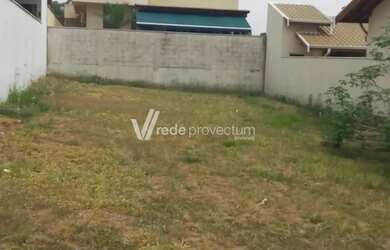 Imagem: O terreno possui 300m² de Área e está localizado em Jardim