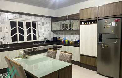 Imagem 2: Venda casa no bairro Nova Brasília em Imbituba SC com edícula mobiliada...