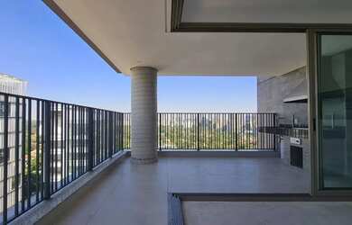 Imagem: O apartamento possui 3 Dormitórios, 3 Banheiros, 2 Vagas na