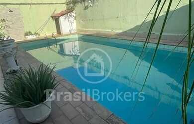 Imagem 2: Casa de Condomínio à venda com 237,00m² e 2 quartos em Anil, Rio de Janeiro - rj