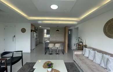 Imagem: O apartamento possui 2 Dormitórios, 3 Banheiros, 2 Vagas na