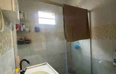 Imagem 5: VENDO CASA NA MADRE DEUS. Varanda, 2 Banheirose3 Dormitórios