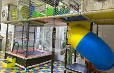 Imagem: O apartamento possui 4 Dormitórios, 5 Banheiros, 3 Vagas na