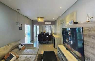 Imagem: A casa possui 3 Dormitórios, 3 Banheiros, 3 Vagas na garagem