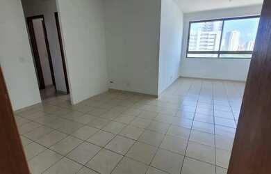 Imagem: O apartamento possui 3 Dormitórios, 1 Banheiro, 1 Vaga na garagem