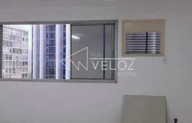 Imagem: O depósito possui 126m² de Área e está localizado em Centro