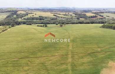 Imagem: A fazenda possui 500m² de Área e está localizado em Centro